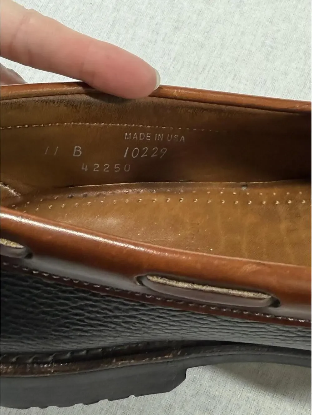 Allen Edmonds Nashua‎ Shoes Men’s 11 B Brown/Black Tassel Loafer Casual Leather